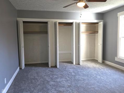 212 W Burnside Avenue Fairland IN 46126