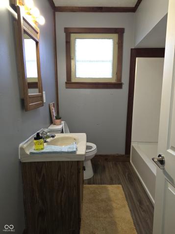 212 W Burnside Avenue Fairland IN 46126