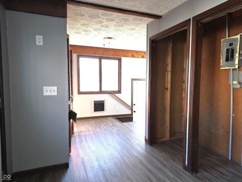 212 W Burnside Avenue Fairland IN 46126