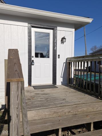 212 W Burnside Avenue Fairland IN 46126