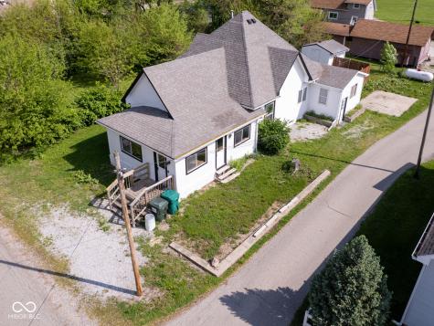212 W Burnside Avenue Fairland IN 46126