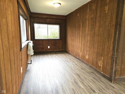 212 W Burnside Avenue Fairland IN 46126