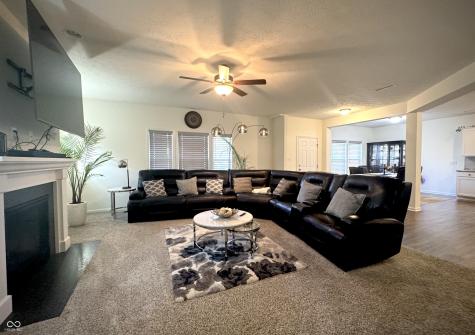 7235 Wilshire Way Avon IN 46123