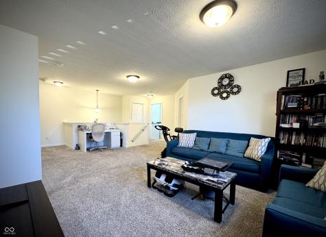 7235 Wilshire Way Avon IN 46123