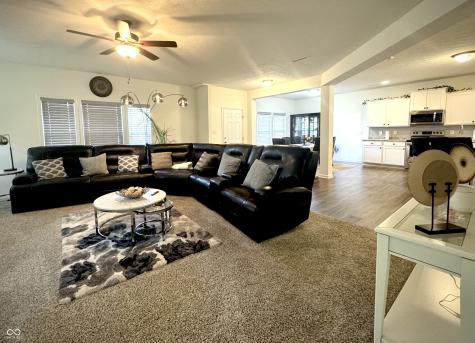 7235 Wilshire Way Avon IN 46123