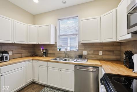 729 E Morris Street Indianapolis IN 46203