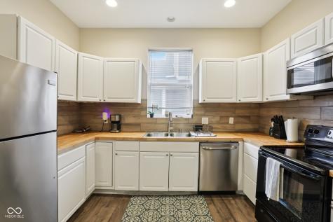 729 E Morris Street Indianapolis IN 46203