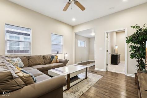 729 E Morris Street Indianapolis IN 46203