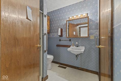 7273 S State Road 75 Jamestown IN 46147