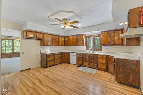 7273 S State Road 75 Jamestown IN 46147