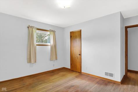 210 Dixie Drive Indianapolis IN 46227