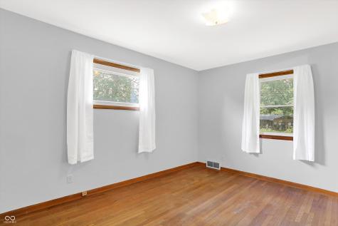 210 Dixie Drive Indianapolis IN 46227