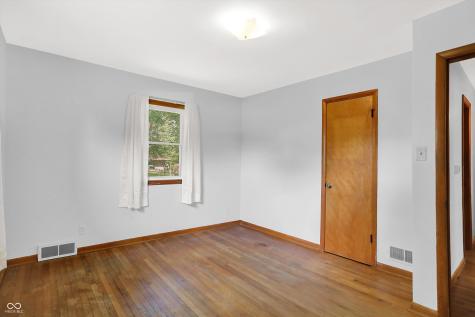 210 Dixie Drive Indianapolis IN 46227