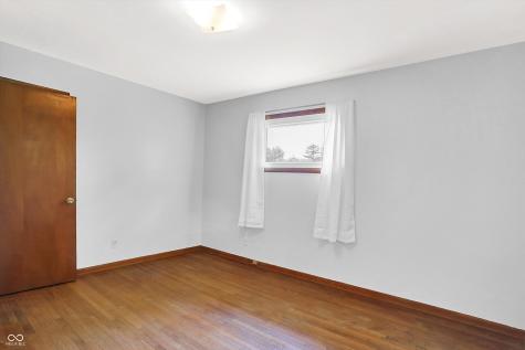 210 Dixie Drive Indianapolis IN 46227