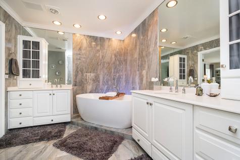 9231 Westfield Boulevard Indianapolis IN 46240
