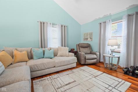 115 N Front Street Thorntown IN 46071