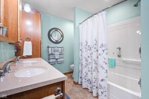 115 N Front Street Thorntown IN 46071