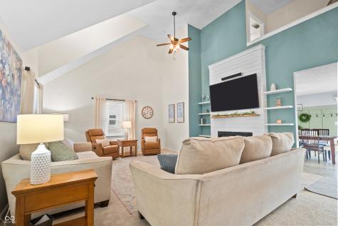 115 N Front Street Thorntown IN 46071