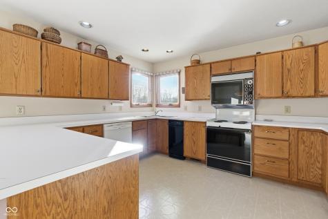 9011 Condit Lane Indianapolis IN 46256