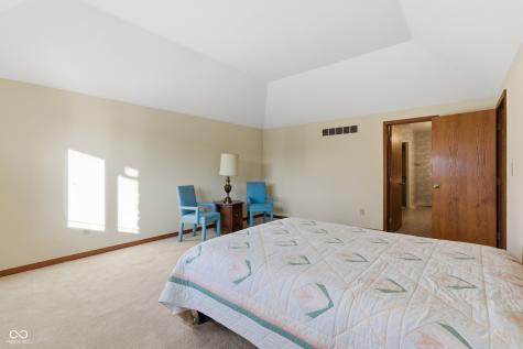 9011 Condit Lane Indianapolis IN 46256