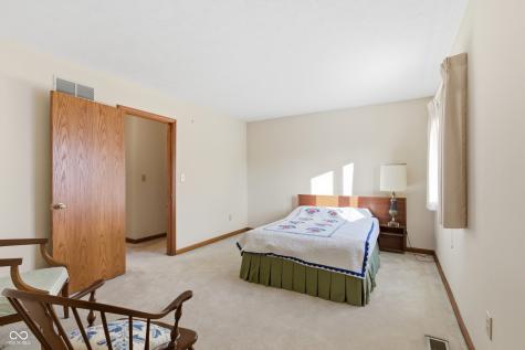 9011 Condit Lane Indianapolis IN 46256