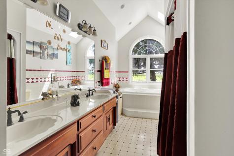 4445 N 225 W Franklin IN 46131