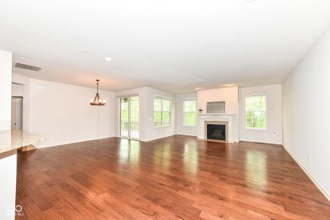 14375 Pendragon Way Fishers IN 46037
