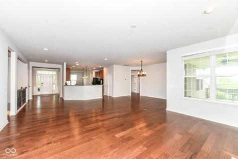 14375 Pendragon Way Fishers IN 46037