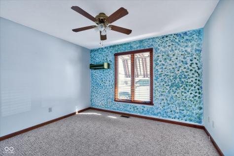 8512 Gallant Fox Drive Indianapolis IN 46217