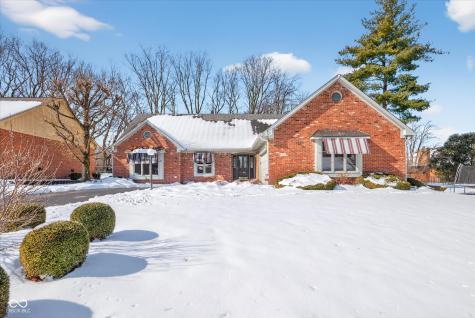 8512 Gallant Fox Drive Indianapolis IN 46217