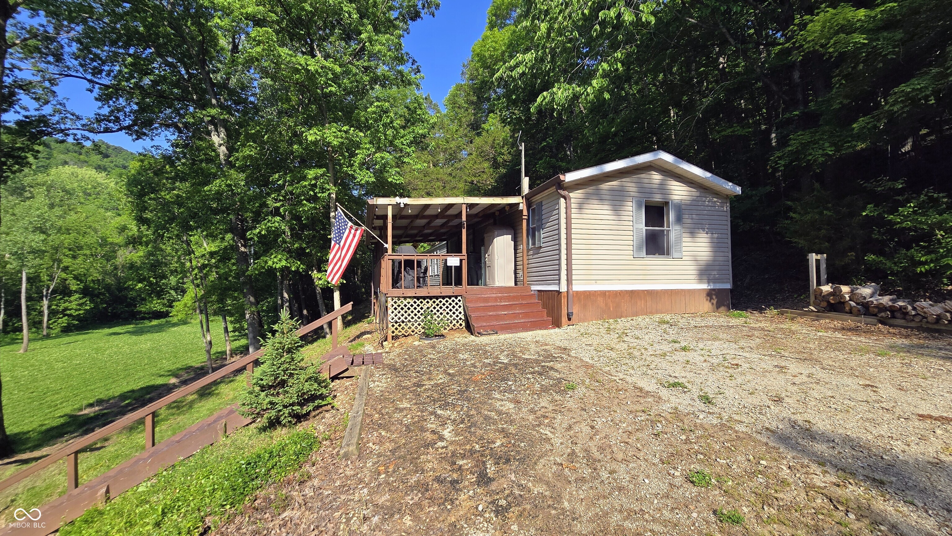 2933 S Saluda Hill Road Hanover IN 47243