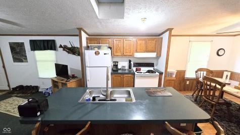 2933 S Saluda Hill Road Hanover IN 47243