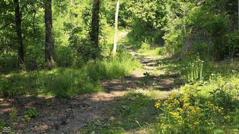2933 S Saluda Hill Road Hanover IN 47243
