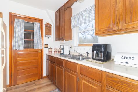 3841 Wildwood Drive Indianapolis IN 46239