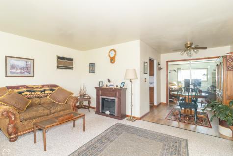3841 Wildwood Drive Indianapolis IN 46239