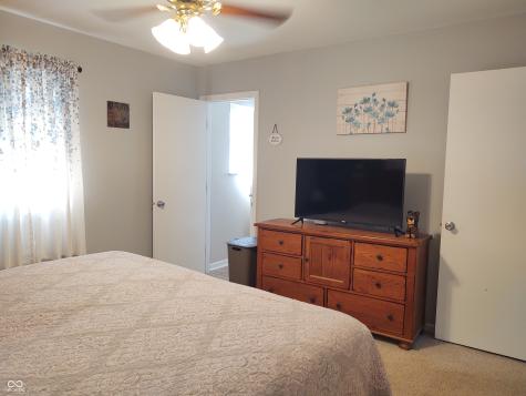 2630 Wedgewood Drive Columbus IN 47203