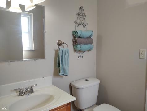 2630 Wedgewood Drive Columbus IN 47203