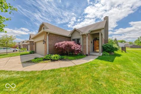 683 Cottage Lane Greenwood IN 46143