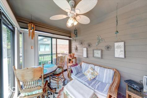683 Cottage Lane Greenwood IN 46143