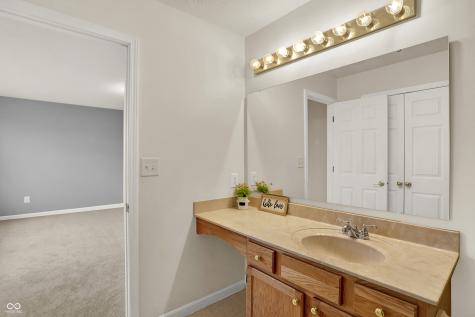 501 Kennard Lane Westfield IN 46074