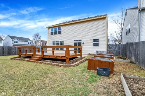 501 Kennard Lane Westfield IN 46074