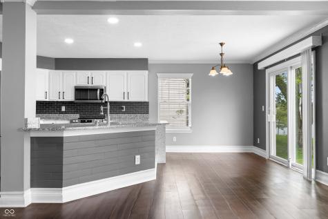 6529 Sussex Drive Zionsville IN 46077