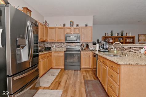 9675 Stonewall Lane Avon IN 46123