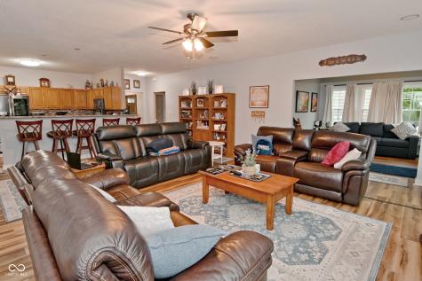9675 Stonewall Lane Avon IN 46123