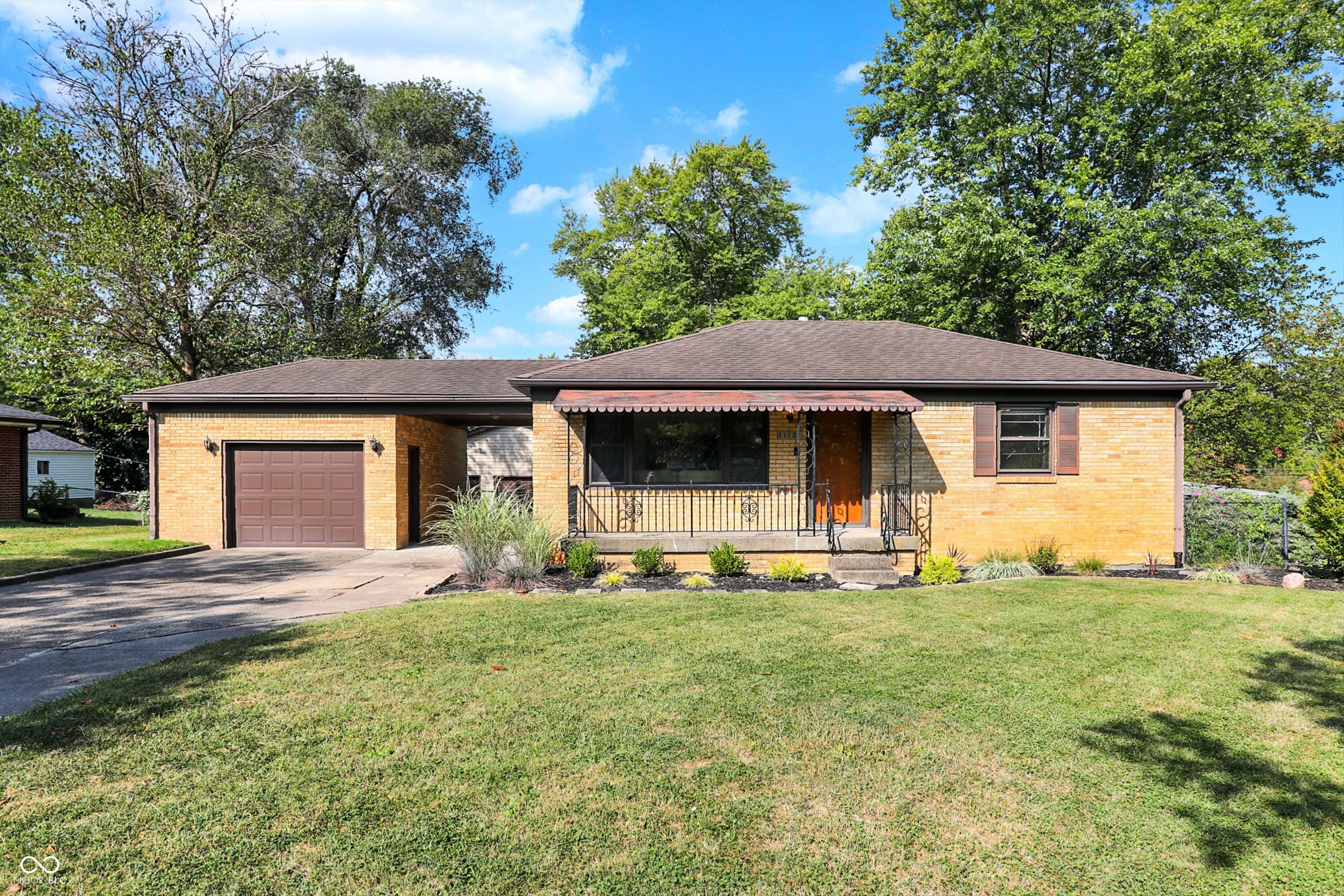 1112 Farley Drive Indianapolis IN 46214