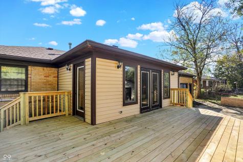 1112 Farley Drive Indianapolis IN 46214