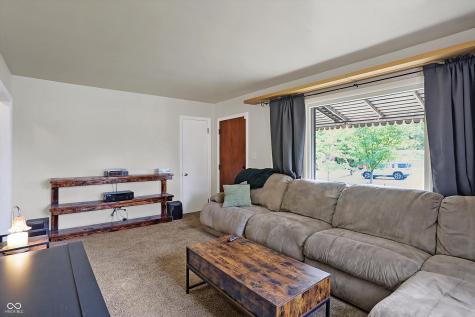 1112 Farley Drive Indianapolis IN 46214