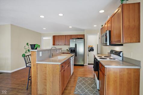 1112 Farley Drive Indianapolis IN 46214