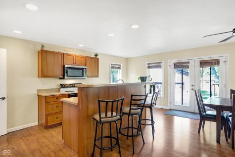 1112 Farley Drive Indianapolis IN 46214