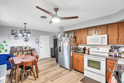 7969 Charlecot Drive Indianapolis IN 46268